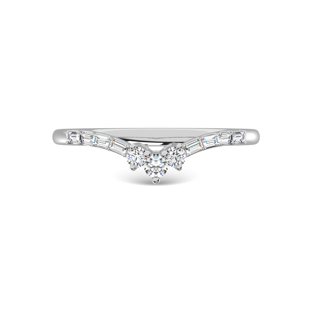 14K White Gold Diamond 1/6 Ct.Tw. Chevron Band