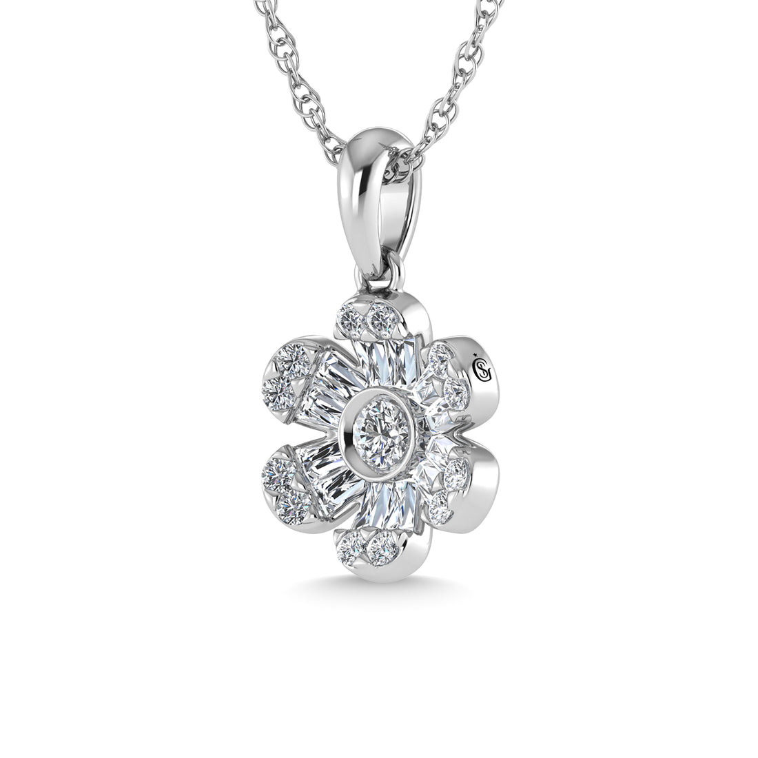 14K White Gold Diamond 1/3 Ct.Tw. Flower Pendant