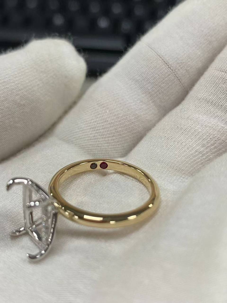 DeAngelos custom jewelry